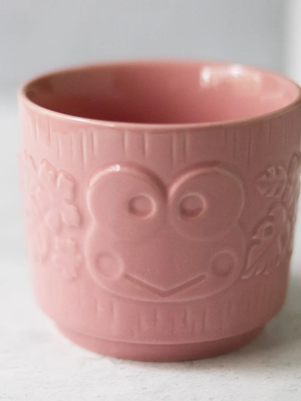 Sanrio pink Hello Kitty and friends ceramic tiki style planter 2020 3.5